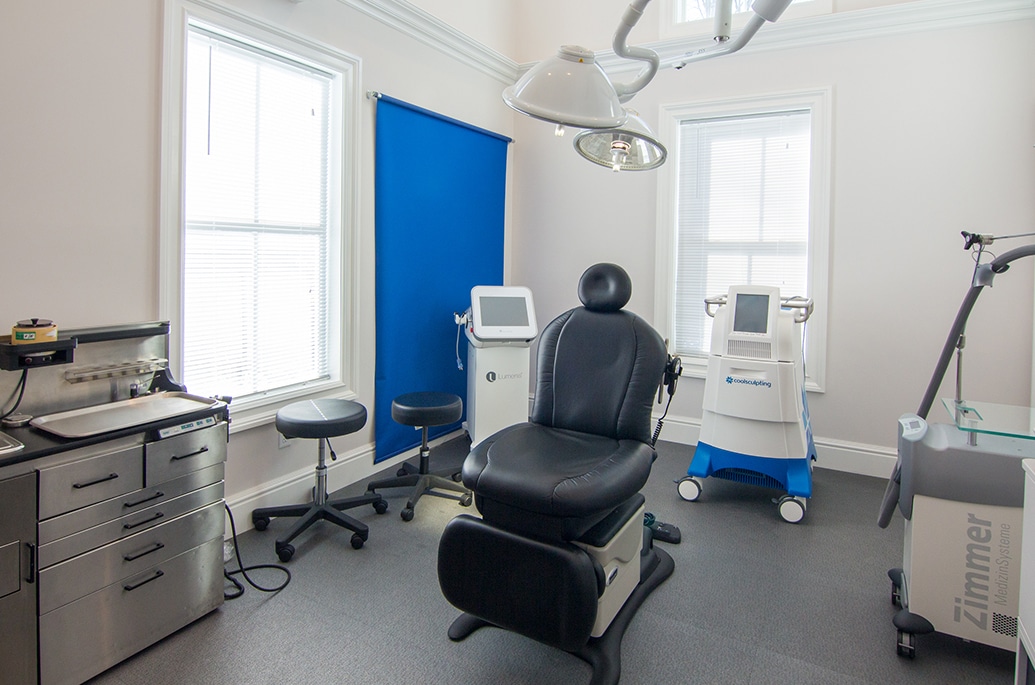 Restifo Surgery Room